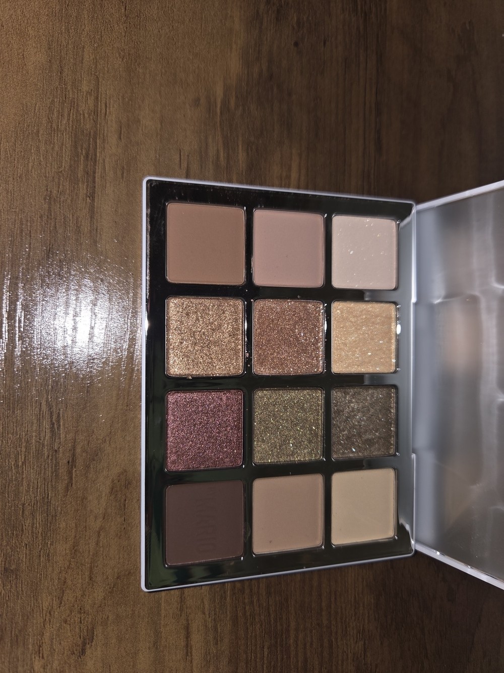 MAKEUP BY MARIO Ethereal Eyes Nature Eyeshadow Palette - Warm Neutral Shades - Picture 2 of 3